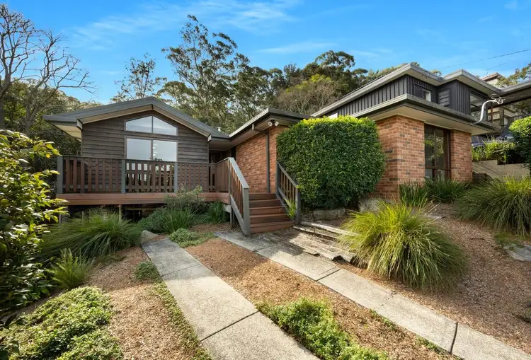 40 Morandoo Avenue, Mount Keira NSW 2500
