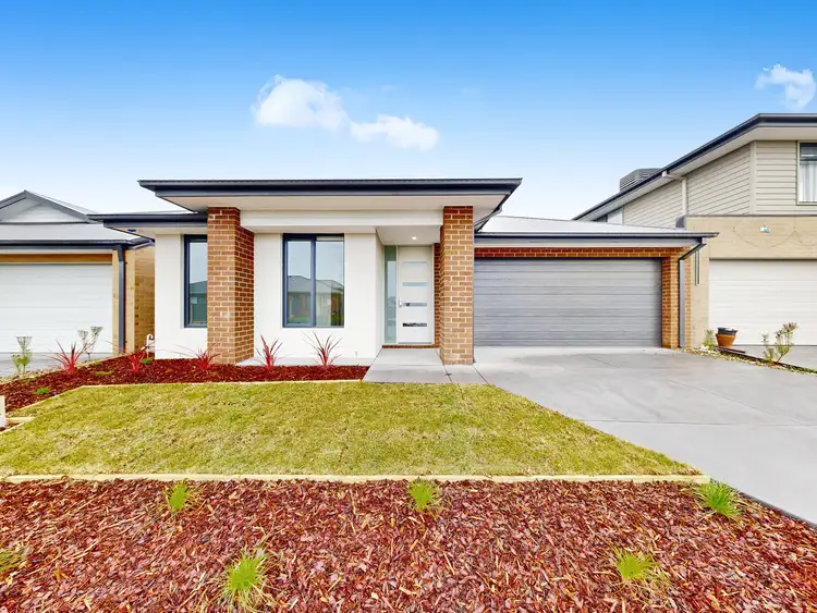 24 Athenaeum Avenue, Clyde North VIC 3978