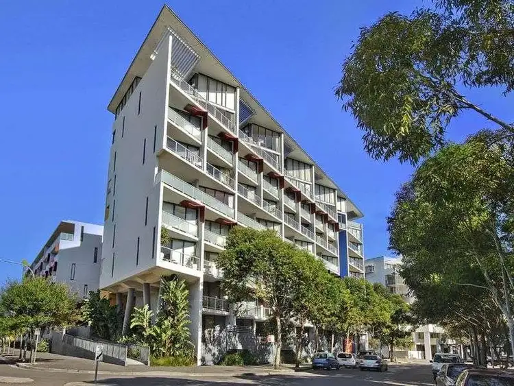 8/28 Gadigal Avenue, Zetland NSW 2017