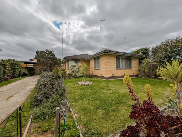 17 Andrew Street, Kerang VIC 3579