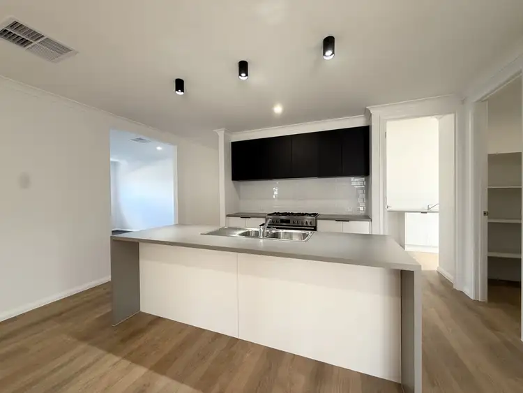 Third view of Homely house listing, 10 Croft Court, Benalla VIC 3672