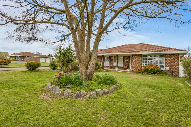 11 Dangar Street, Uralla NSW 2358