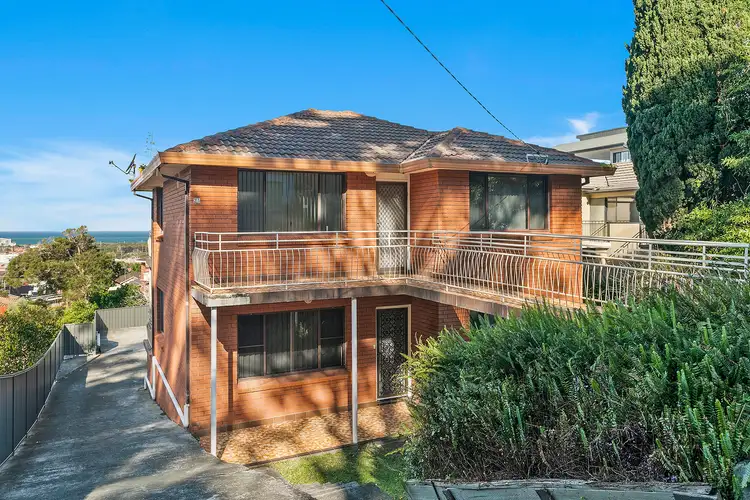 21 Kelvin Road, Coniston NSW 2500