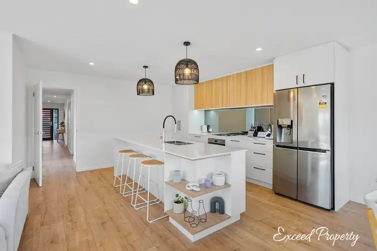 31 Hallett Drive, Rokeby TAS 7019