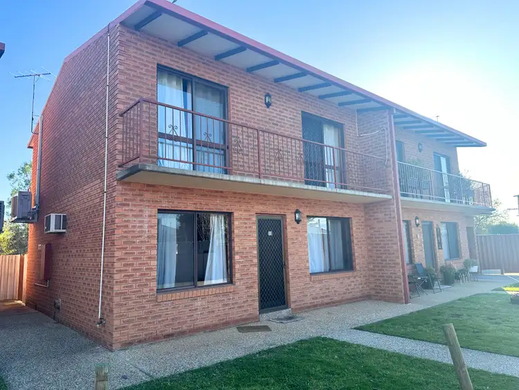 10/2 McKibbin Court, Wodonga VIC 3690