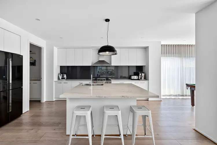 4 Wiyn Avenue, Torquay VIC 3228