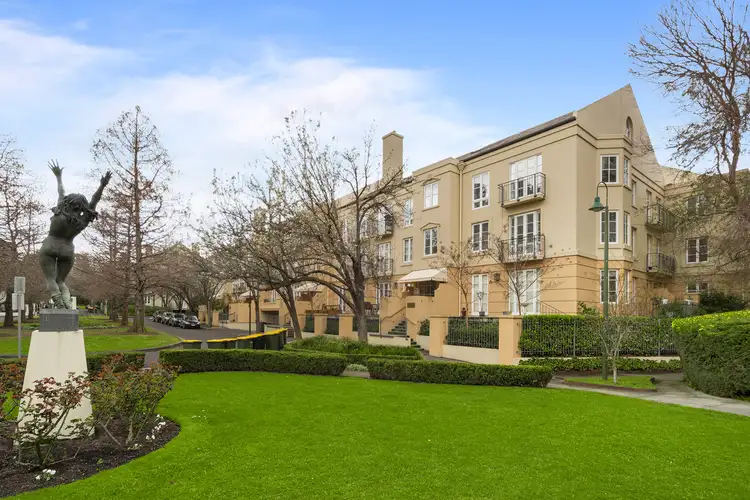 49/1 Wellington Crescent, East Melbourne VIC 3002