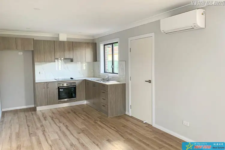 Third view of Homely semi-detached listing, 4A Caulfield Crescent, St Johns Park NSW 2176