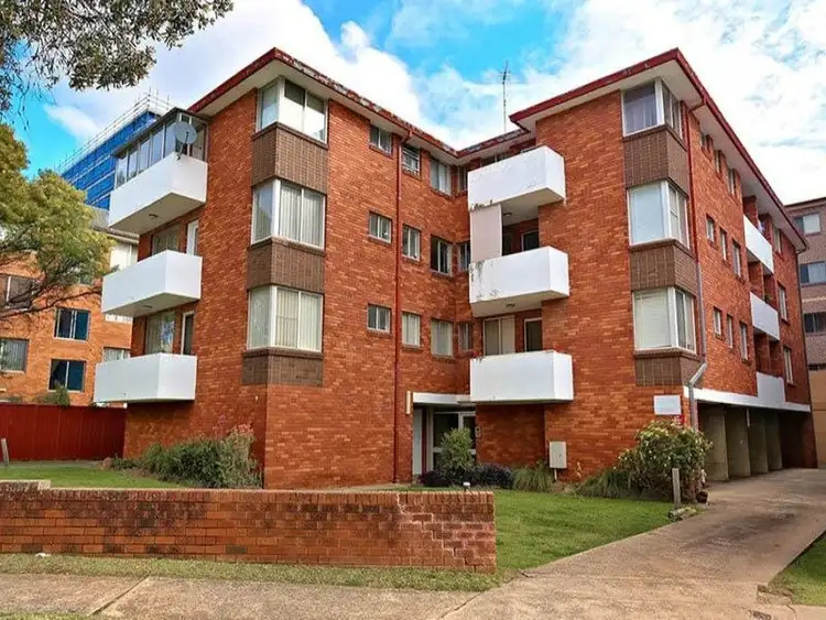 10/9 Secant Street, Liverpool NSW 2170