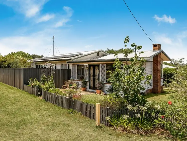 108 Curzon Street, East Toowoomba QLD 4350