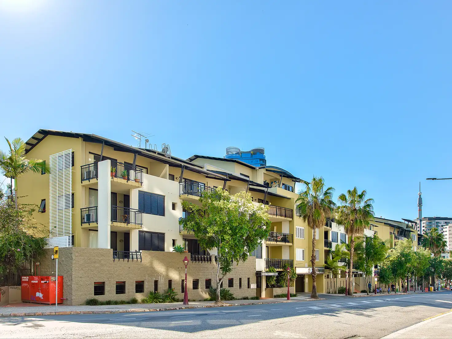 Main view of Homely apartment listing, 32/30 Mollison Street, South Brisbane QLD 4101