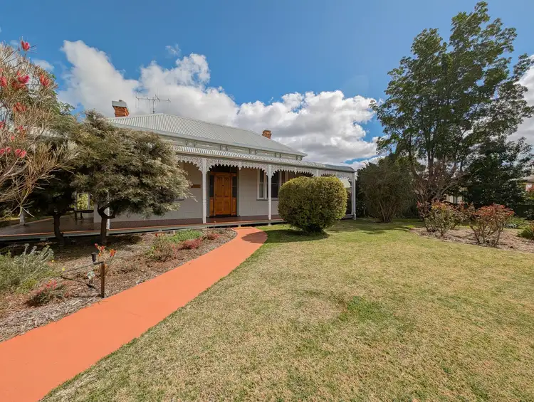 198 Westblade Avenue, Kerang VIC 3579