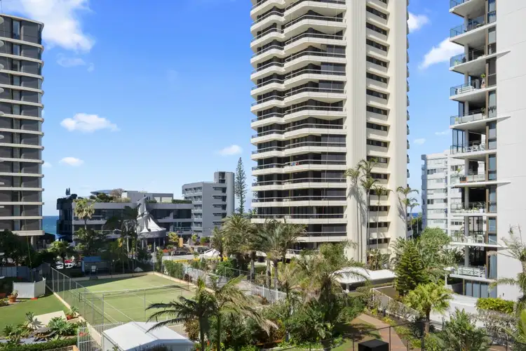 10/15 Pacific Street, Main Beach QLD 4217