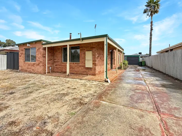 28 Broadwater Gardens