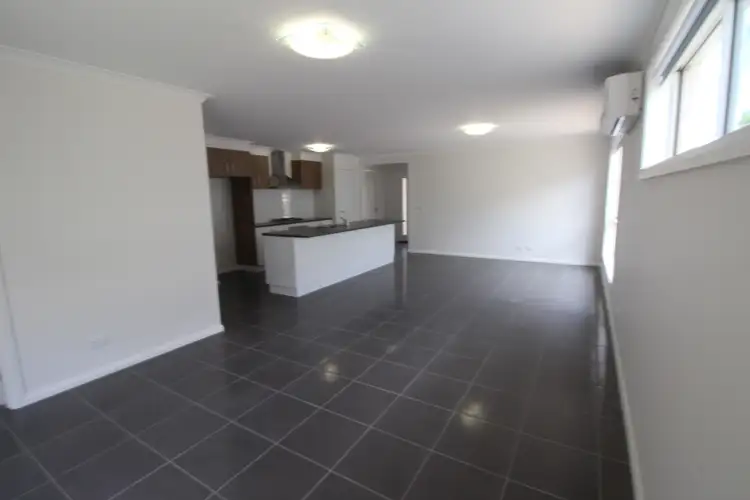 Sixth view of Homely townhouse listing, 14 Verbena Street, Baranduda VIC 3691