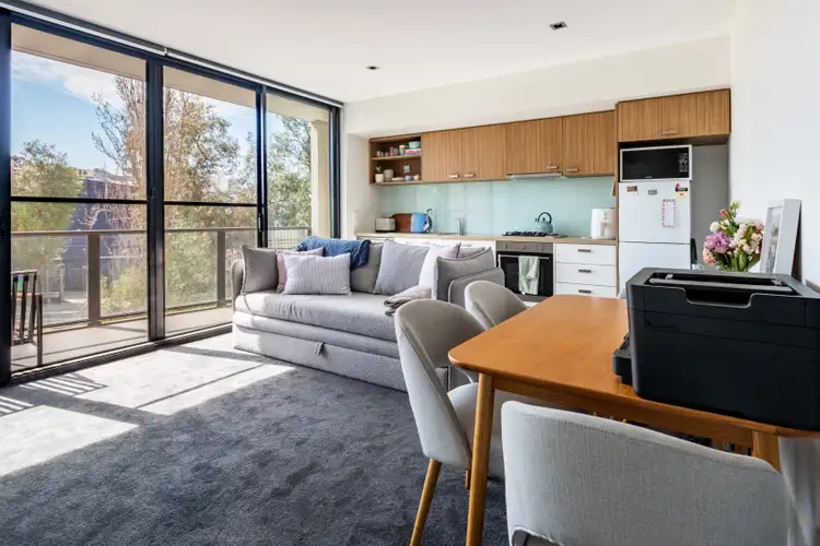 297 Pascoe Vale Road