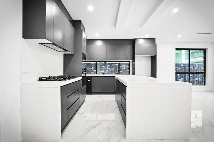 96 Diamondback Parade