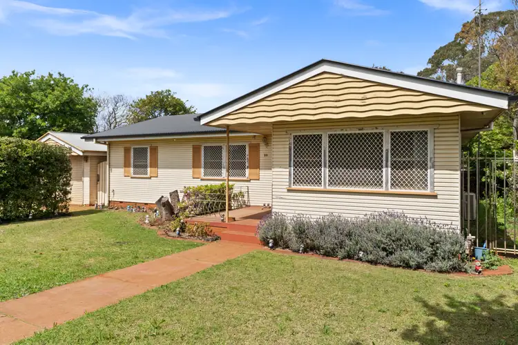 28 Glenvale Road, Harristown QLD 4350