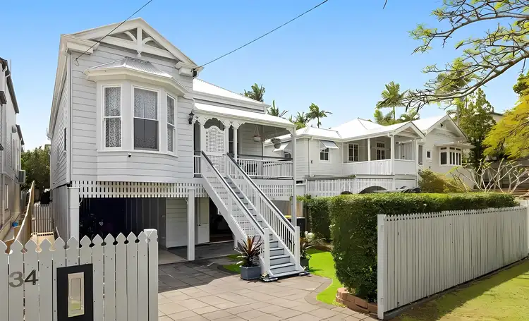 34 Lewis Street, Clayfield QLD 4011