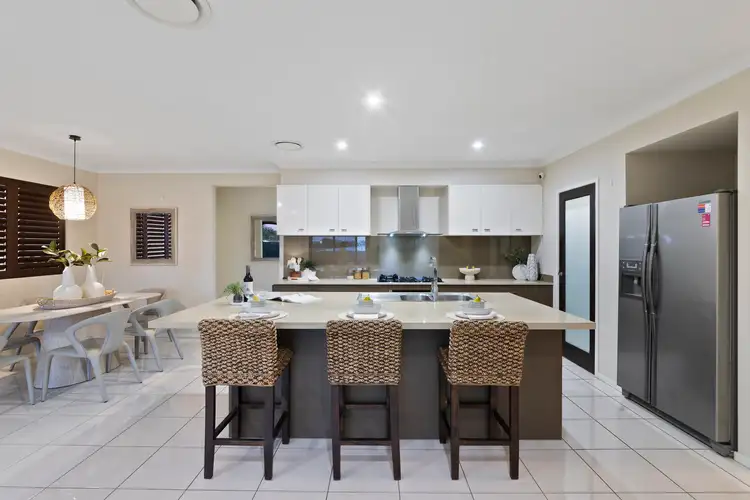 Sixth view of Homely house listing, 10 Saint Marys Close, Doolandella QLD 4077