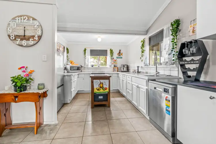 Fifth view of Homely house listing, 2 Bradman Street, Russell Island QLD 4184