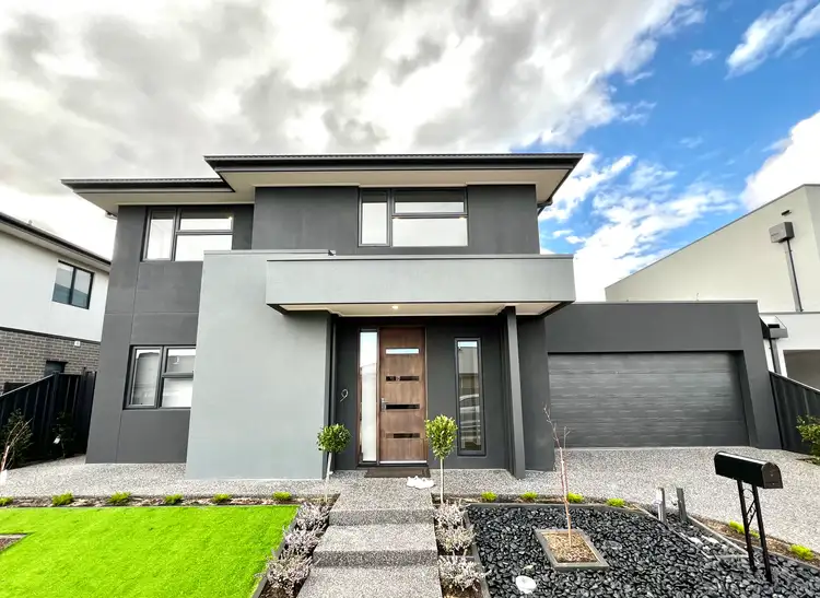 4 Woden Place, Strathtulloh VIC 3338