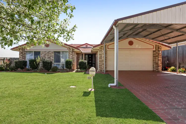 19 Rosella St, Rangeville QLD 4350