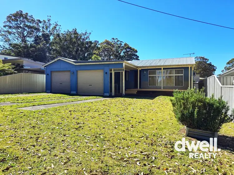 24 ISLAND POINT ROAD, St Georges Basin NSW 2540