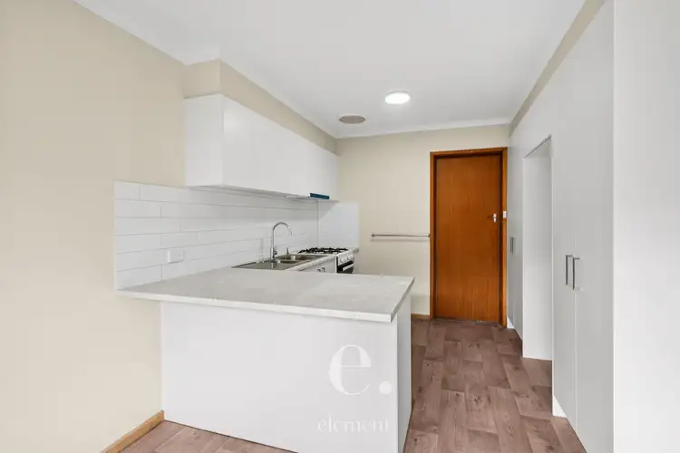 2/9 Stafford Street, Herne Hill VIC 3218