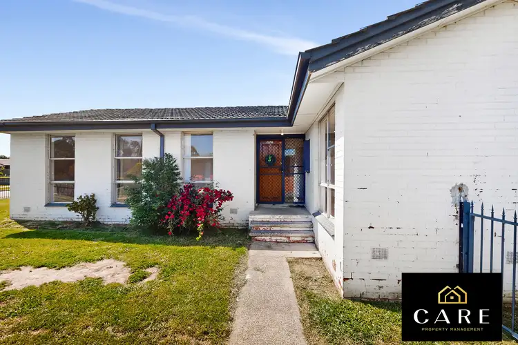 30 Village Drive, Hampton Park VIC 3976