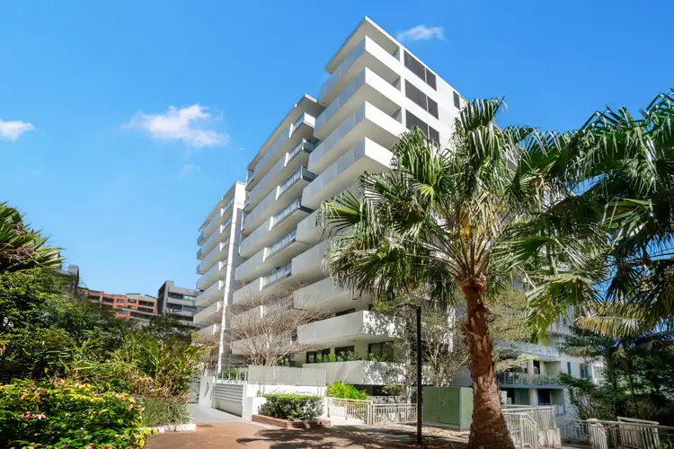 11/14 Pound Road, Hornsby NSW 2077