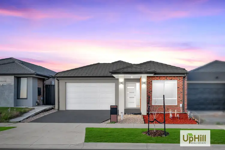 5 Reef Circuit, Clyde VIC 3978