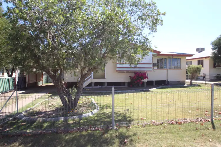 9 Luff Street, Roma QLD 4455