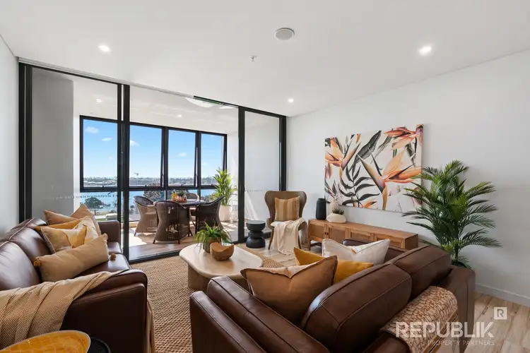 706/2 Como Crescent, Southport QLD 4215