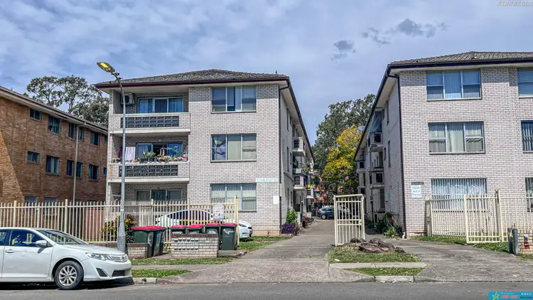 4/20 McBurney Road, Cabramatta NSW 2166
