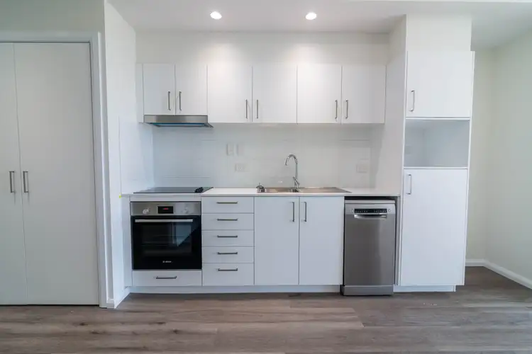 Fourth view of Homely unit listing, 18/25 Victoria Terrace, Annerley QLD 4103