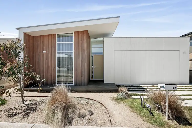 23 Cook Avenue, Torquay VIC 3228