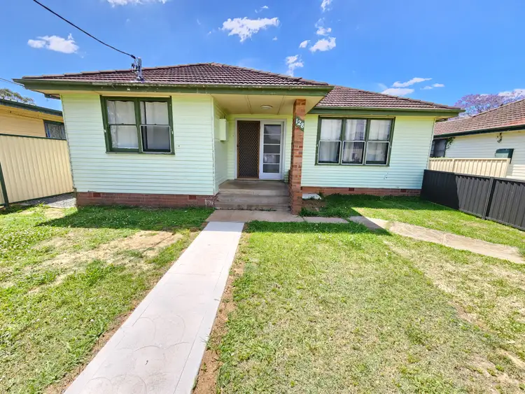 128 Willan Drive, Cartwright NSW 2168
