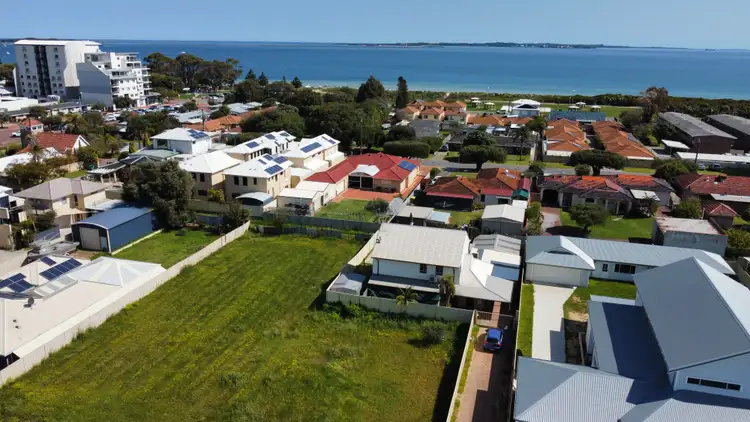 12B Lewington Street