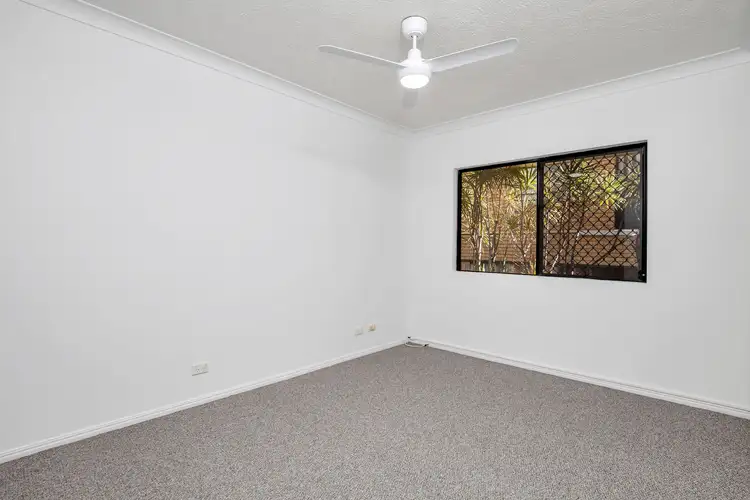 Fifth view of Homely unit listing, 2/2 Broad Street, Labrador QLD 4215