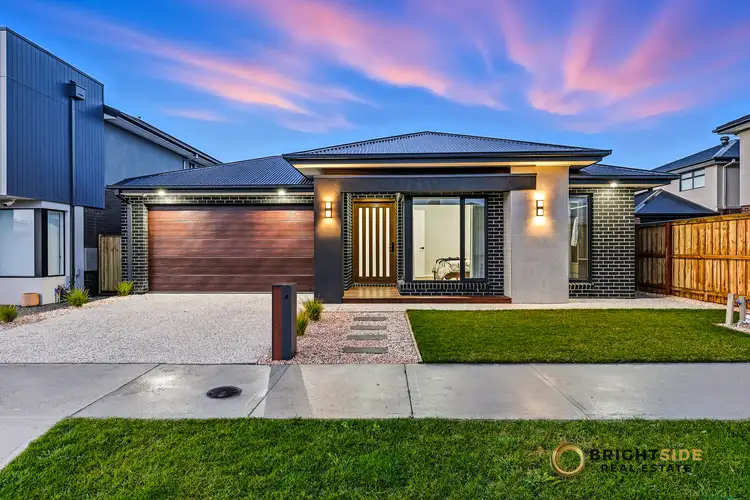 4 Chivers Crescent, Officer VIC 3809