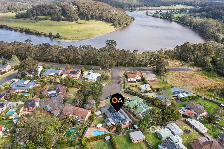 6 Arnheim Place, North Nowra NSW 2541