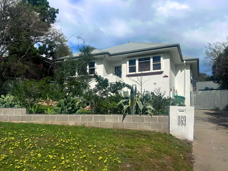 869 MILLER STREET, West Albury NSW 2640