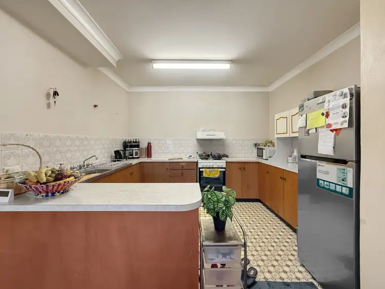 Third view of Homely unit listing, 2/7 George Street, Dubbo NSW 2830