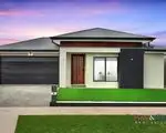 10 Dewberry Drive, Rockbank VIC 3335