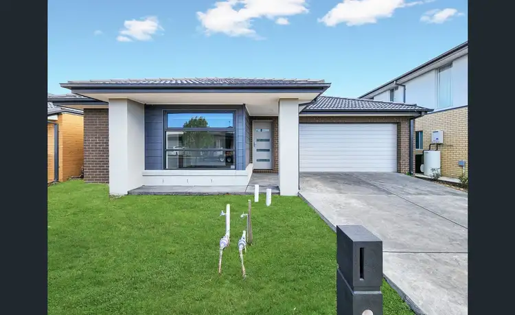 19 Mcarthur Crescent, Armstrong Creek VIC 3217