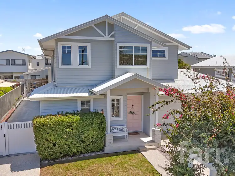 53 Crescent Avenue, Hope Island QLD 4212