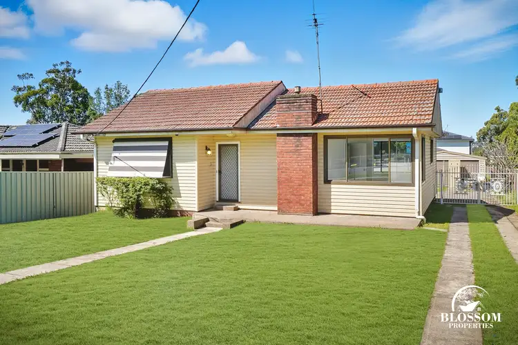 13 Davis Road, Marayong NSW 2148