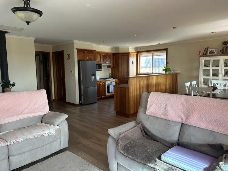 Second view of Homely house listing, 8 Veronica Court, Warrnambool VIC 3280