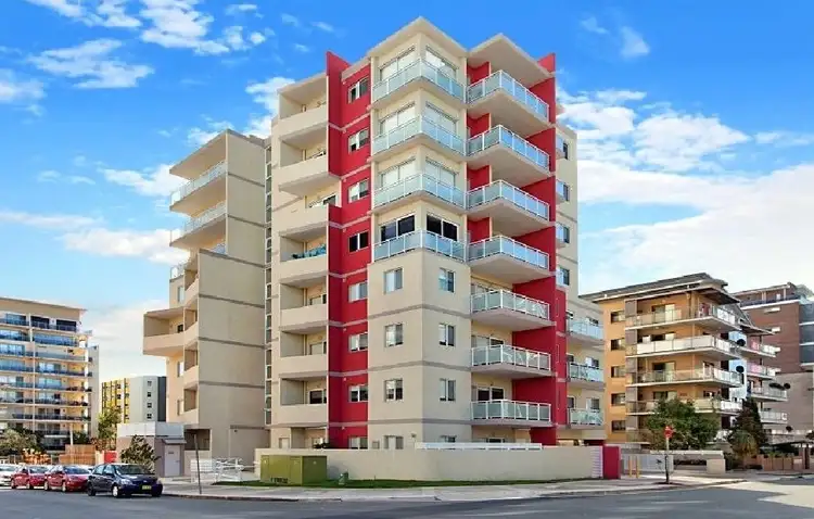 2/41-43 Lachlan Street, Liverpool NSW 2170